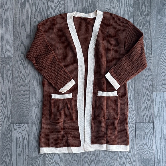 NEW Cardigan🤎💫 - Picture 1 of 3